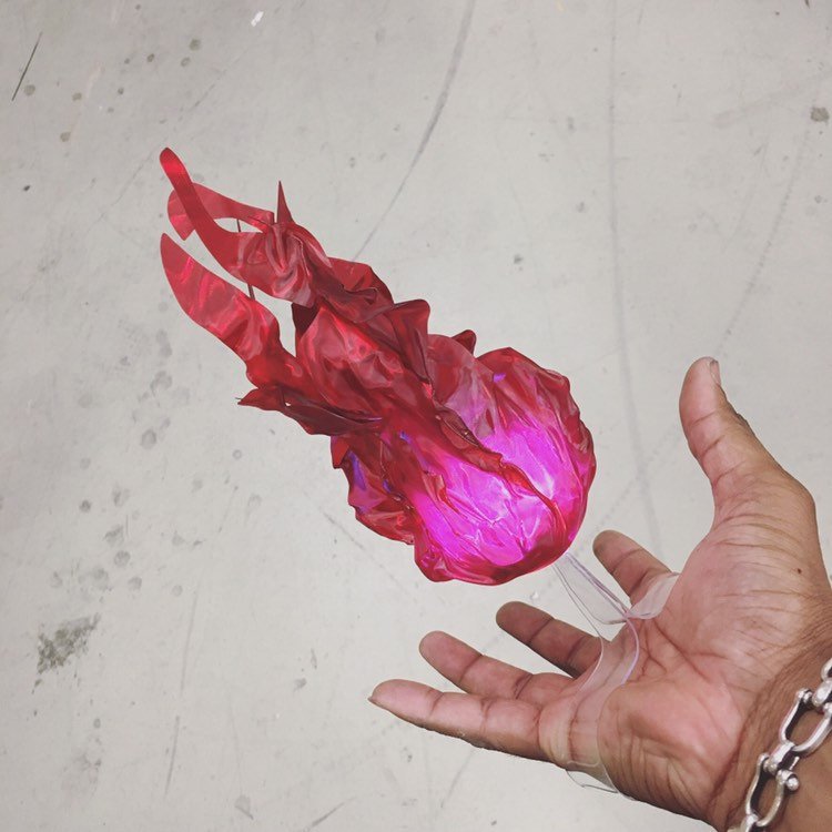 Floating Flames “Illusion” Prop – Scarlett